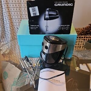 Grundig Black and Silver 5-Speed Premium Hand Mixer
